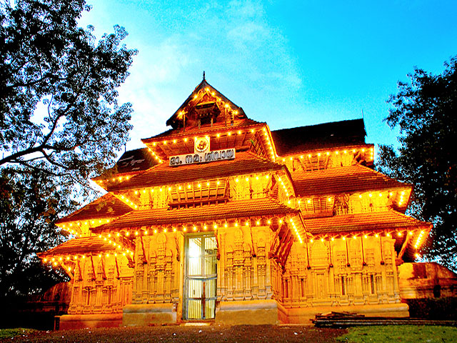 vadakunathan-temple-kerala